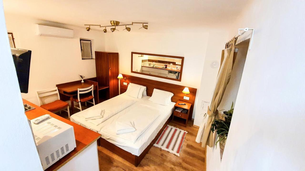Kis-tisza és Horgásztanya Appartement *
